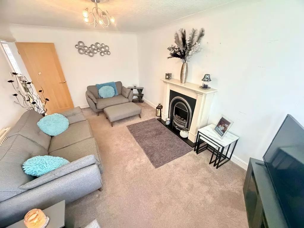 Property photo 3 of 30