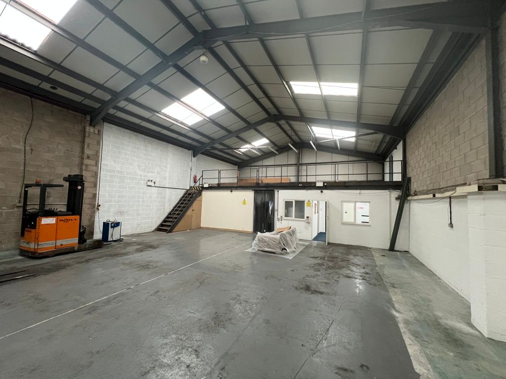 Property photo 3 of 17 Photo 18