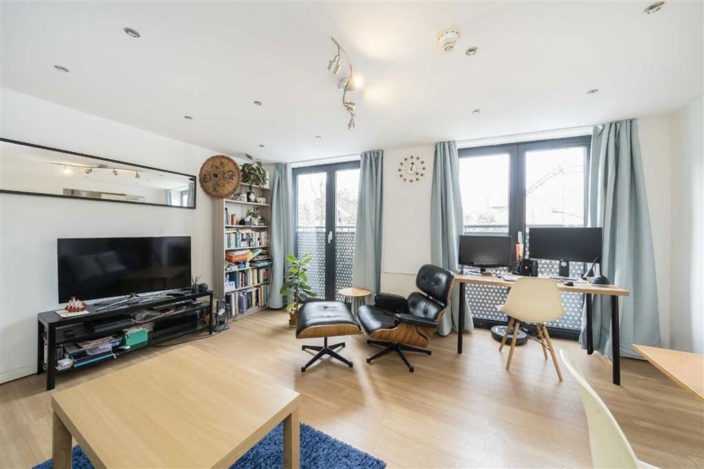 Property photo 2 of 5