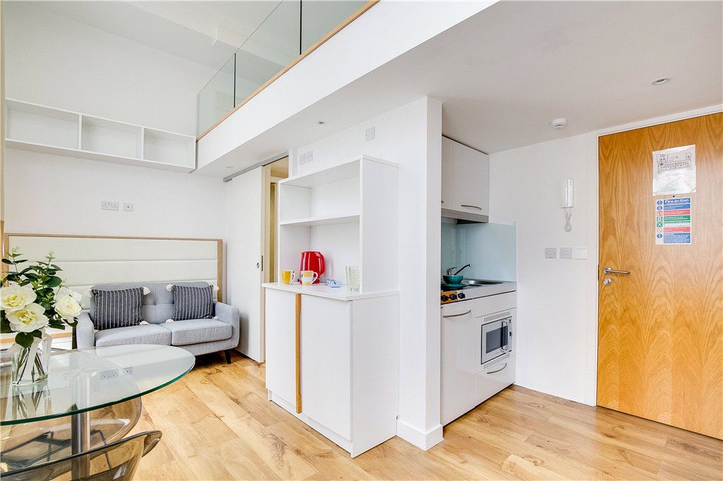 Property photo 3 of 14 Picture No. 06