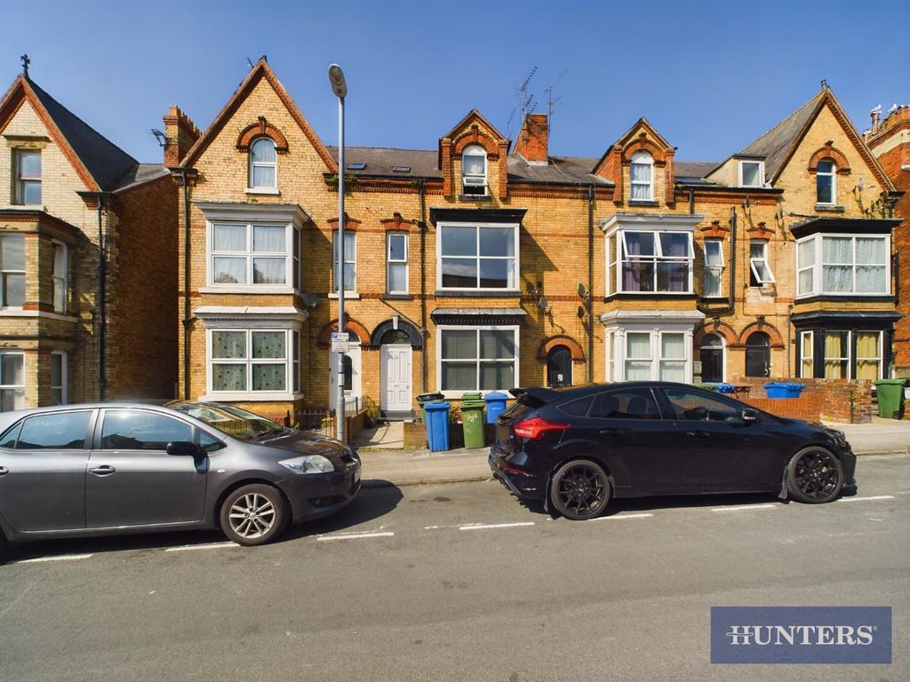 Property photo 1 of 5 Cam01984G0-Pr0136-Still006.Jpg