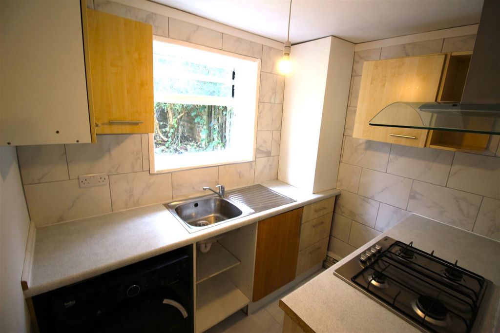 Property photo 3 of 7 Img_2634.Jpg