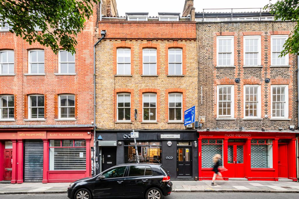 Property photo 3 of 12 Hanbury St 28 - Low Res 2.Jpg