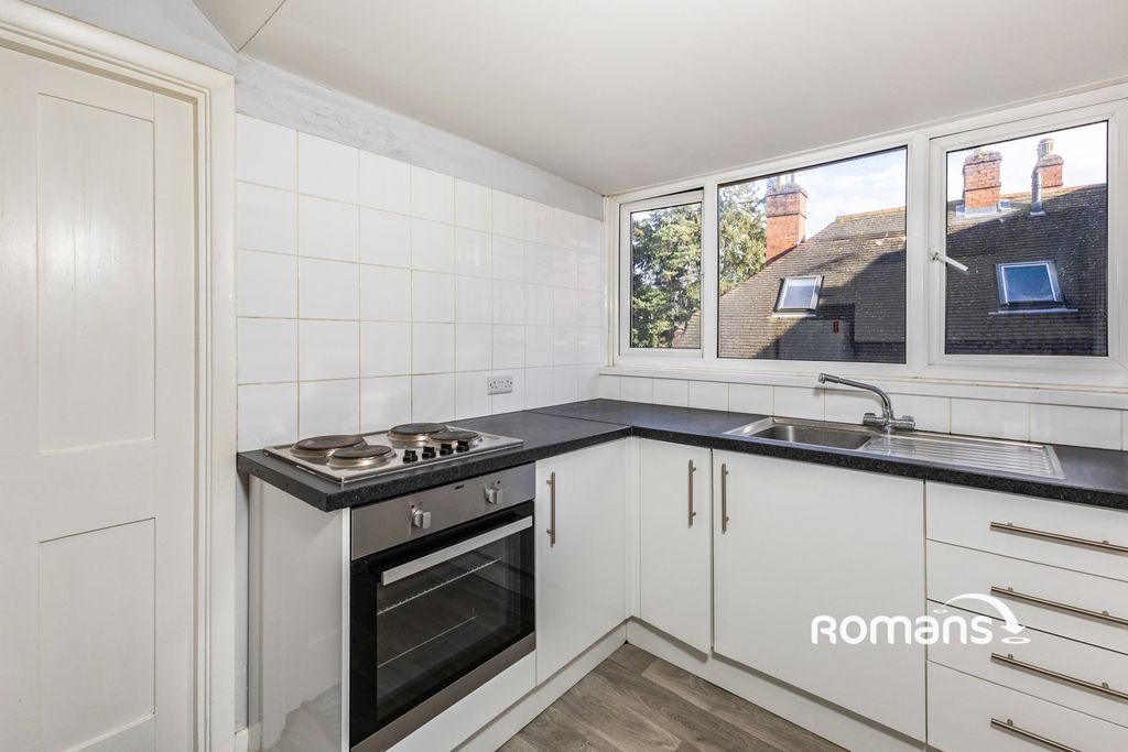 Property photo 3 of 17 Pbox-Img.Jpg