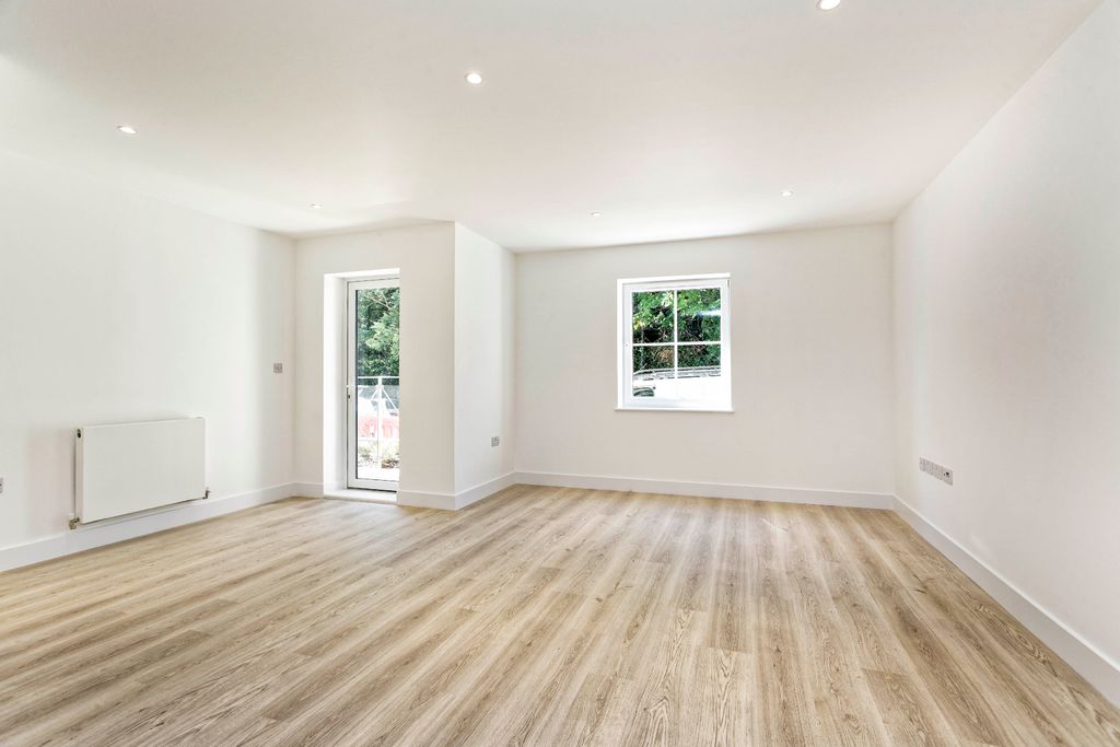 Property photo 2 of 8 Reception.Jpg