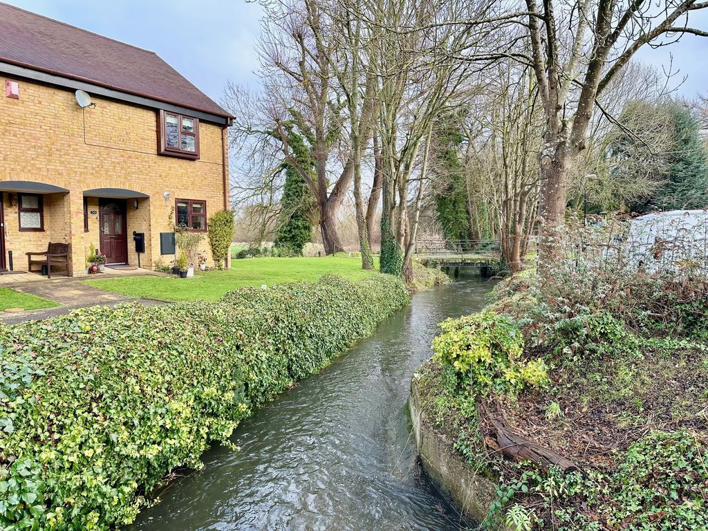 Property photo 2 of 16 Photo 3