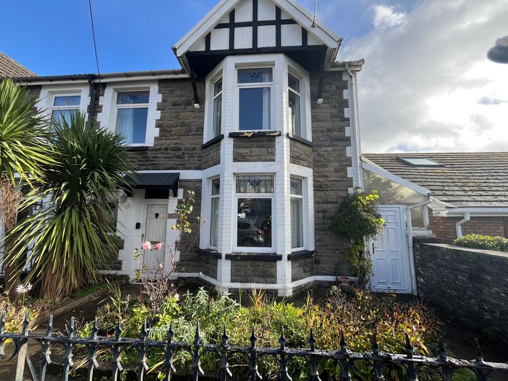 Property photo 1 of 46
