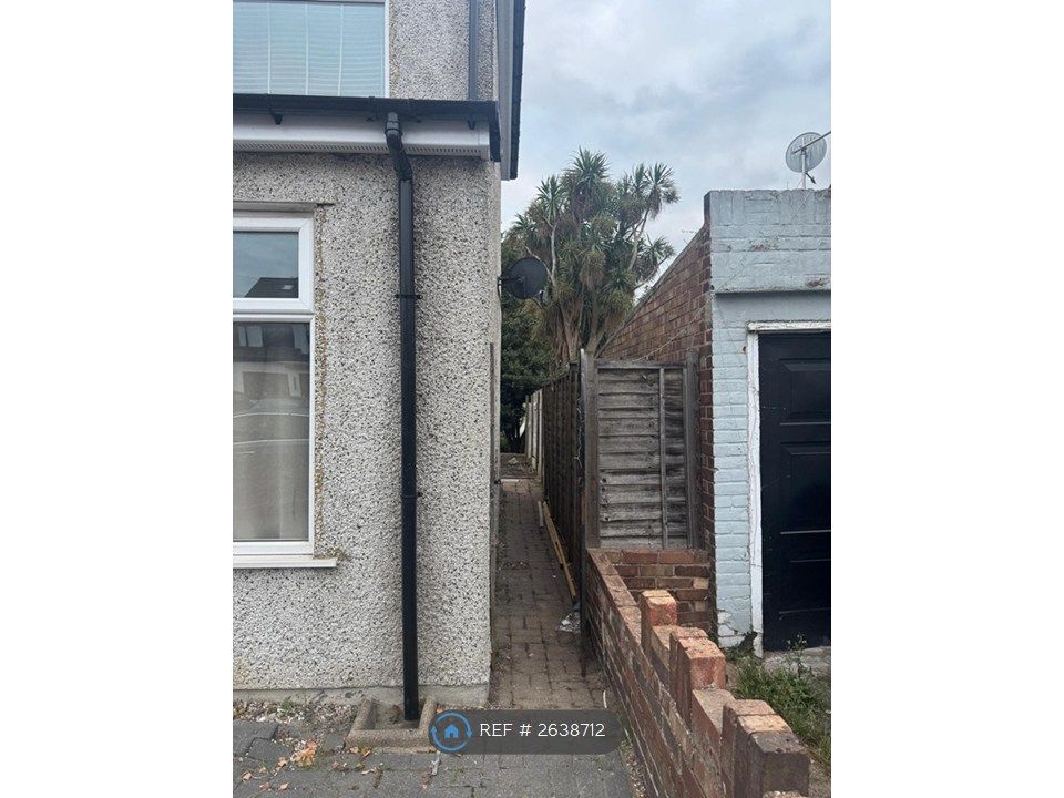 Property photo 3 of 30