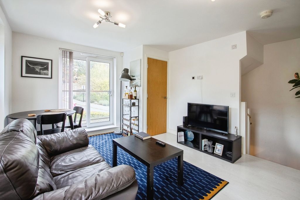 Property photo 2 of 14 Photo