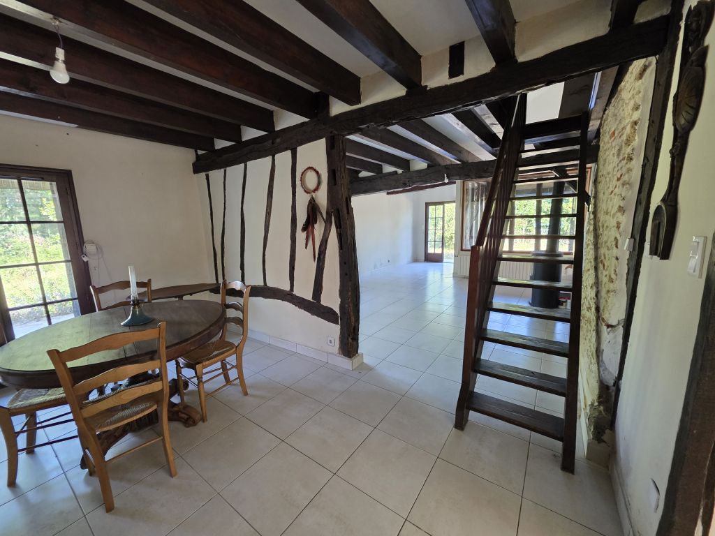 Property photo 3 of 24