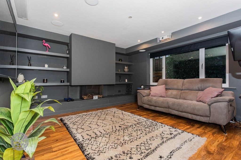 Additional image 7 of 5 bed detached house for saleHeywood Hall Road, Heywood OL10