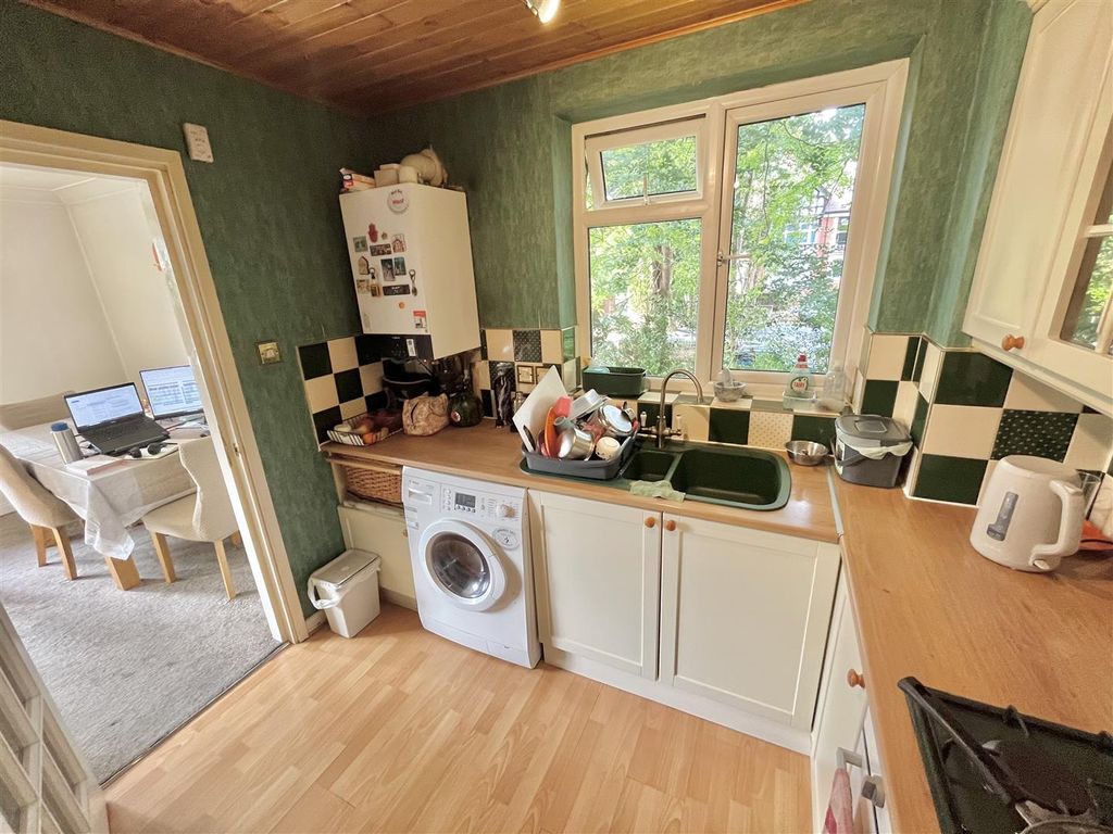 Property photo 3 of 19 Image 3