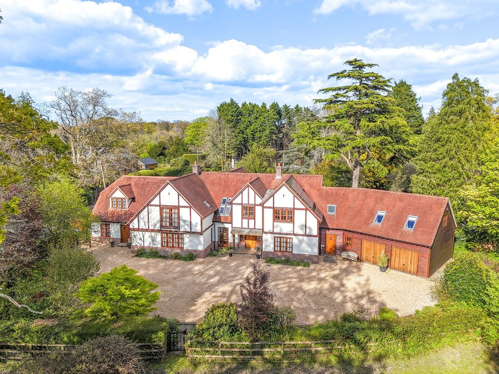 Property photo 1 of 37