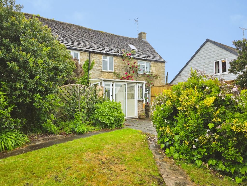 Property photo 1 of 14 Front