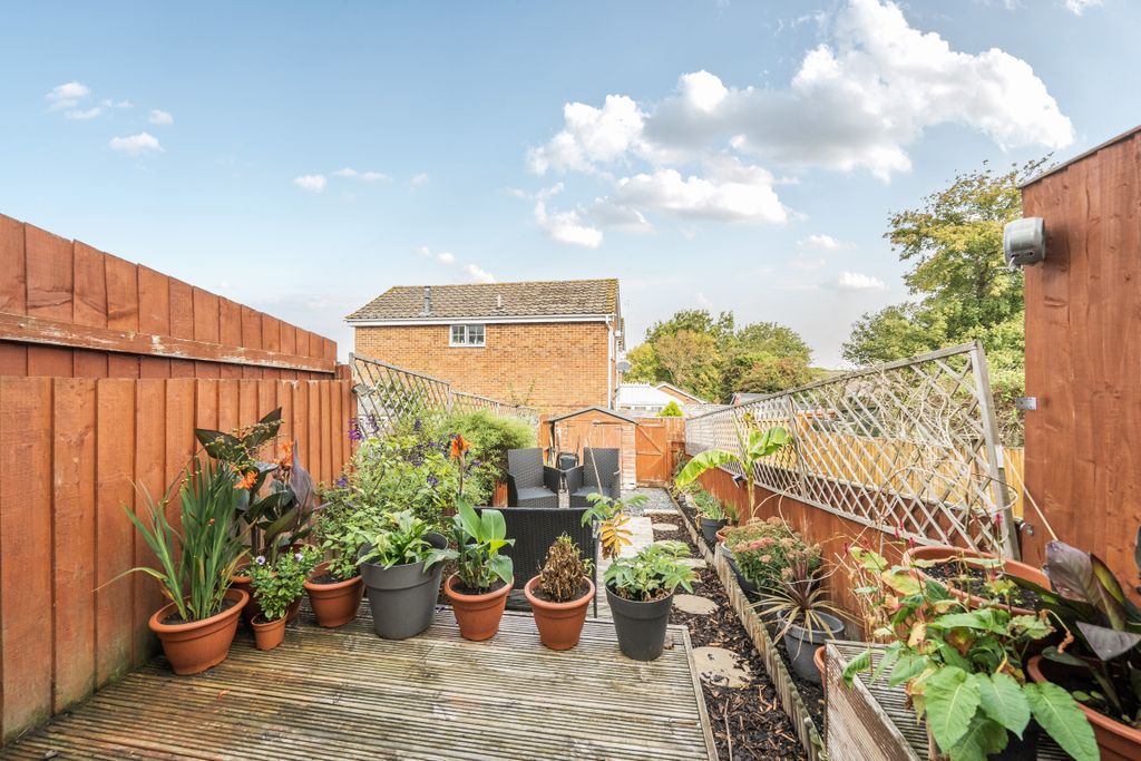 Property photo 2 of 11 1348749768c1525Ea6508