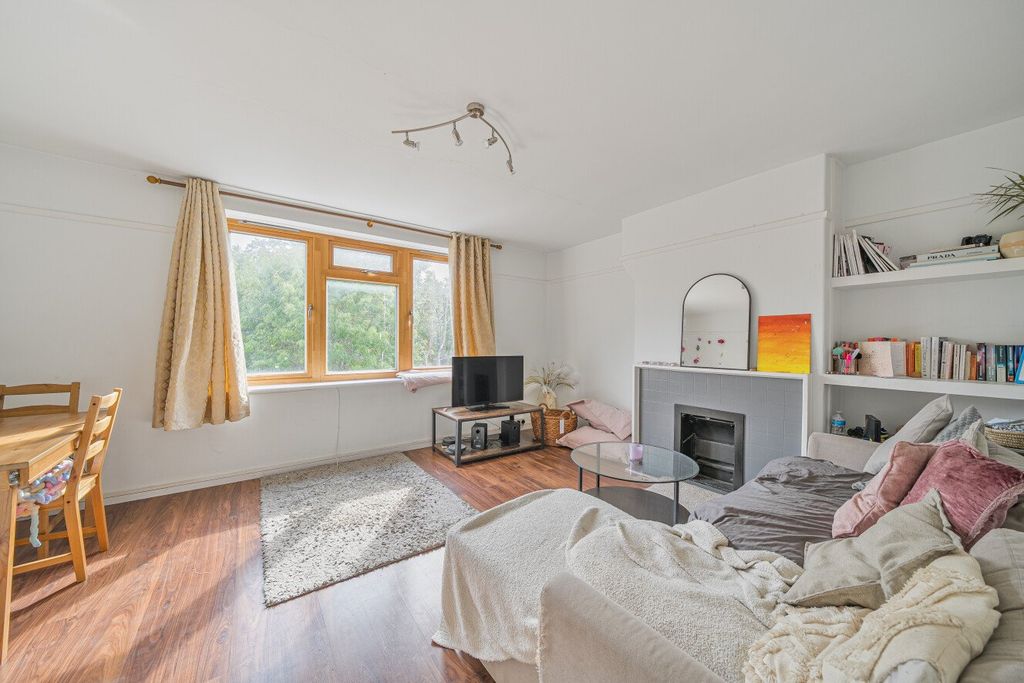 Property photo 2 of 14 Picture No. 09