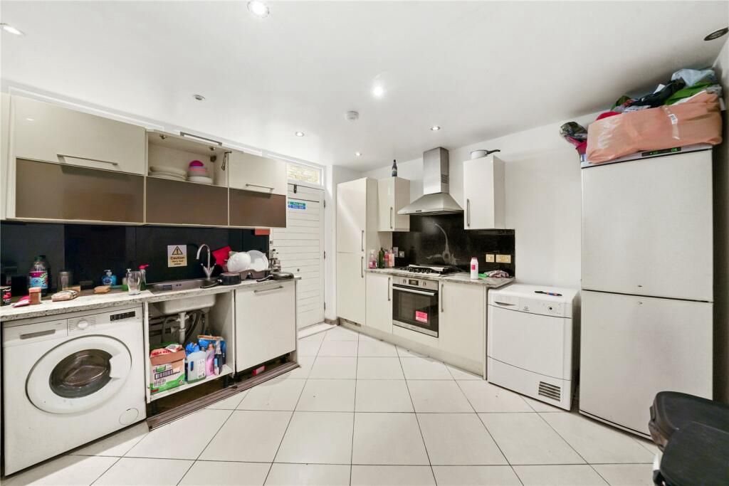 Property photo 2 of 13 Photo 3
