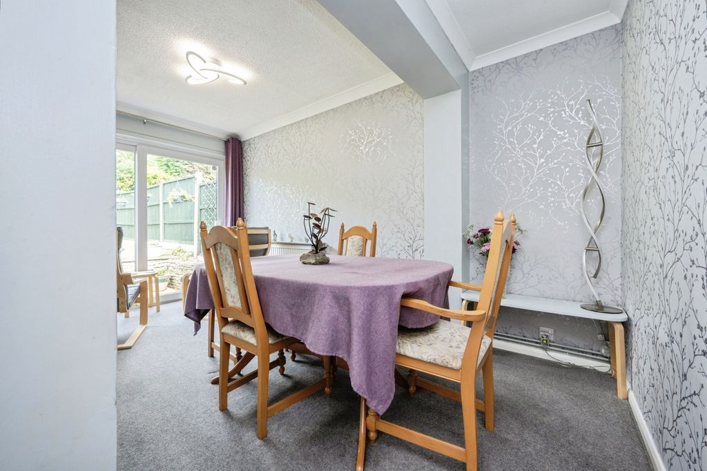 Property photo 3 of 19 Pbox-Img.Jpg