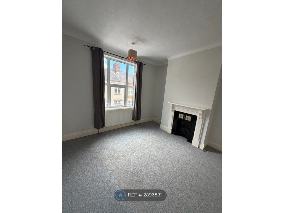 Property photo 1 of 25