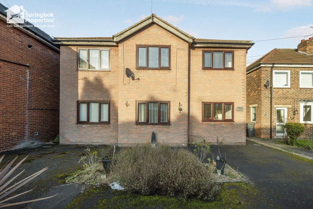 Property photo 1 of 9 Front View