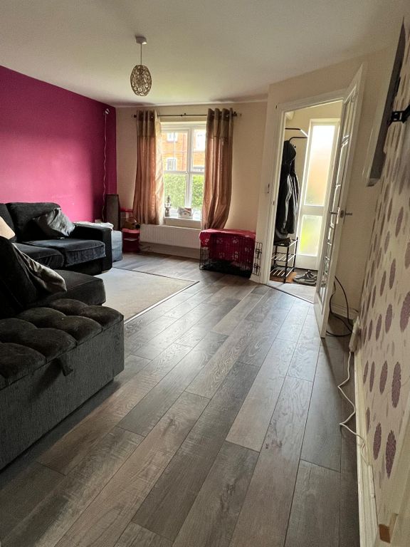 Property photo 3 of 26