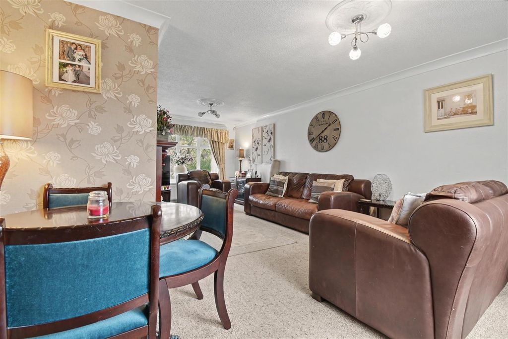 Property photo 3 of 22 Living Dining Room