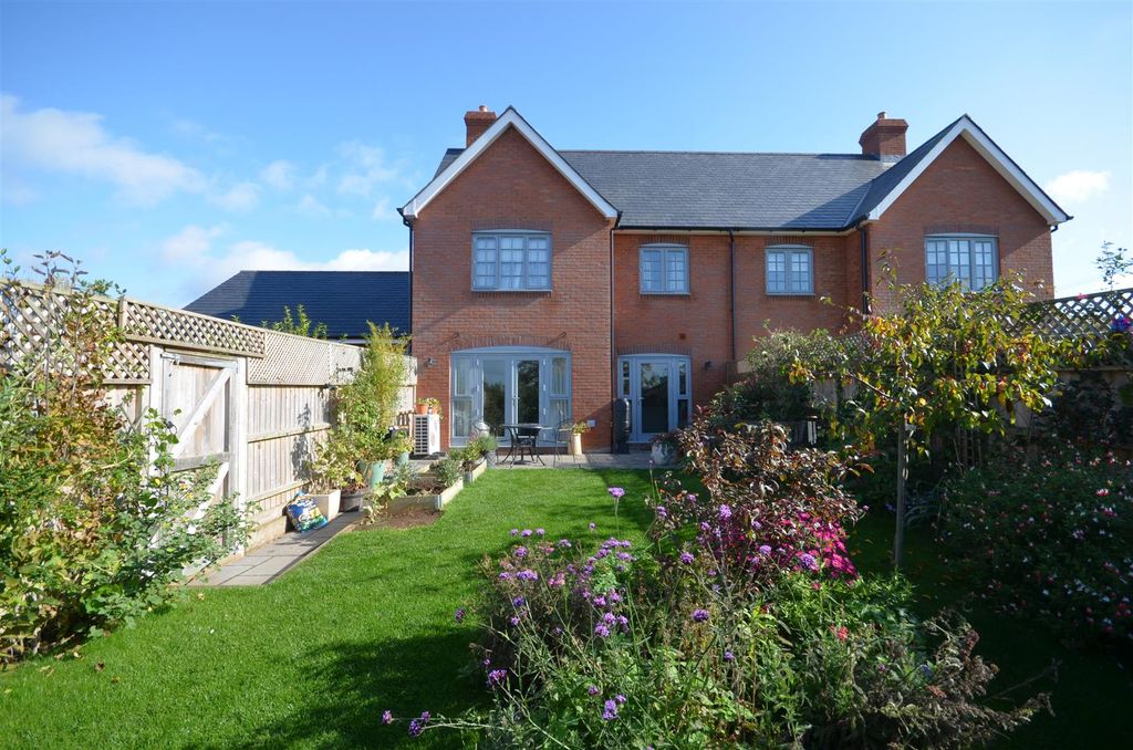 Property photo 3 of 10 Rear Garden