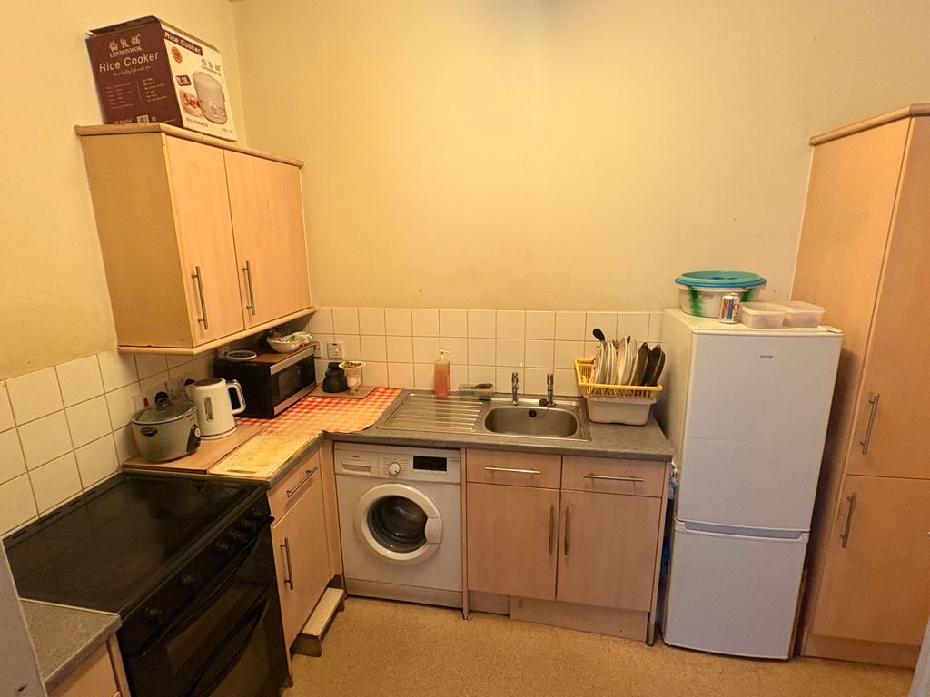 Property photo 3 of 7
