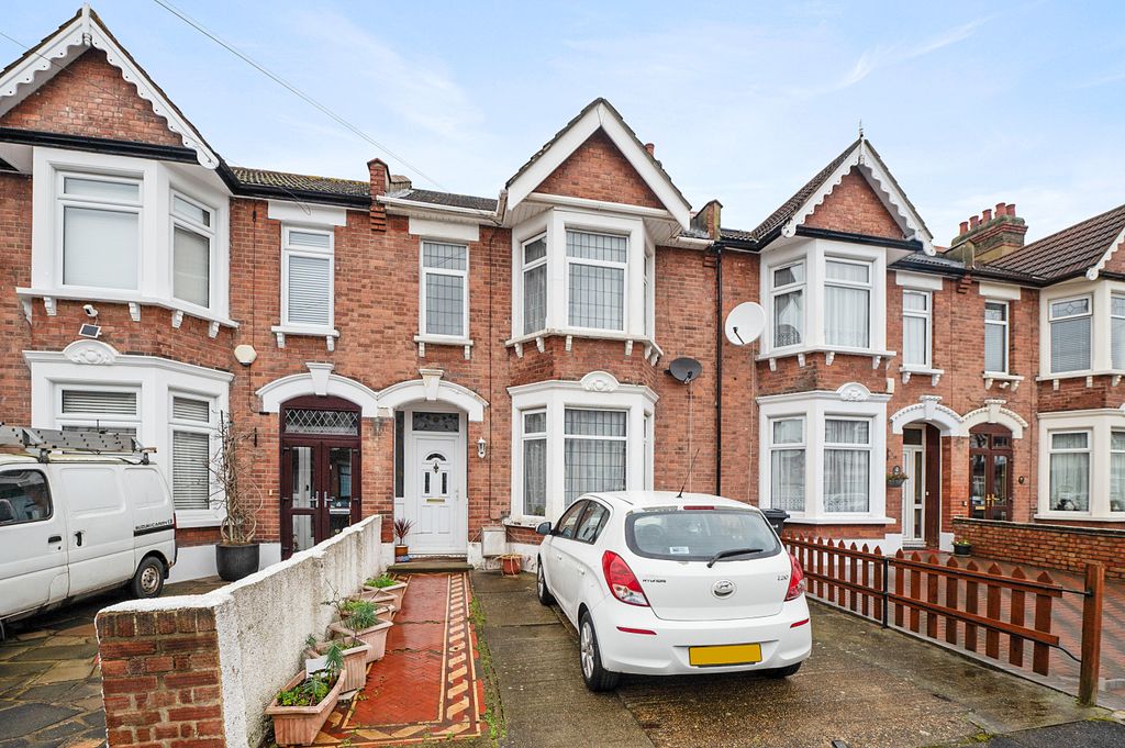 Property photo 1 of 13