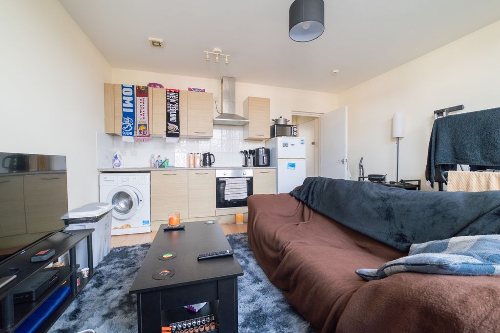Additional image 13 of 5 bed block of flats for saleNewport Road, Roath CF24