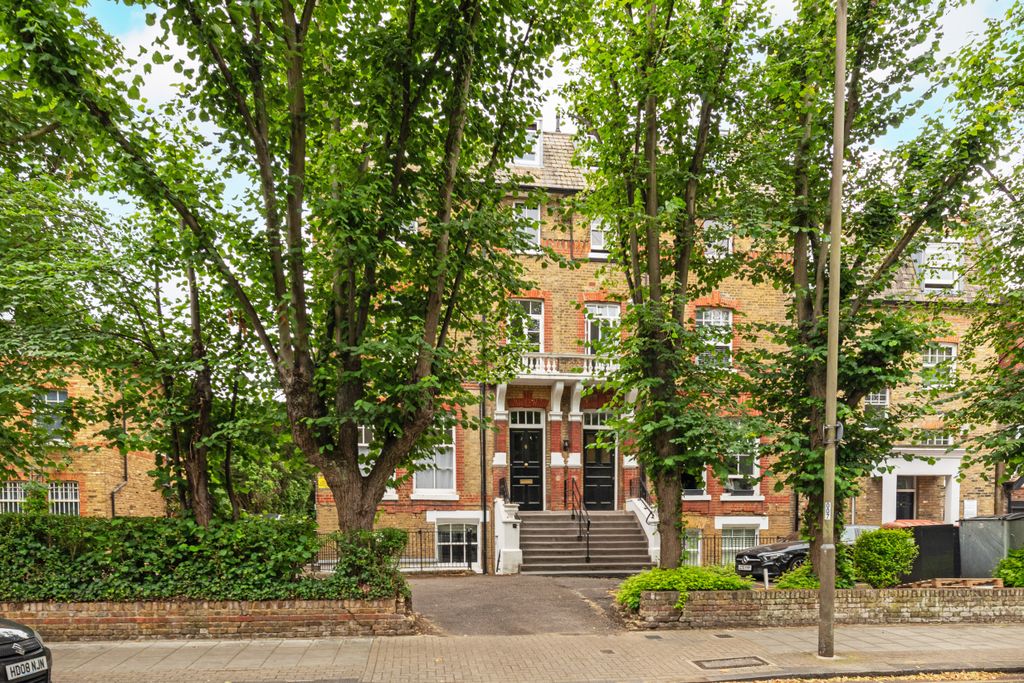 Property photo 2 of 14