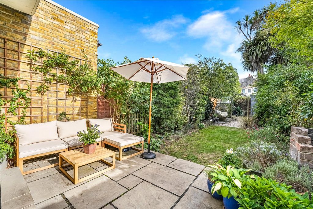 Property photo 3 of 19 Picture No. 98