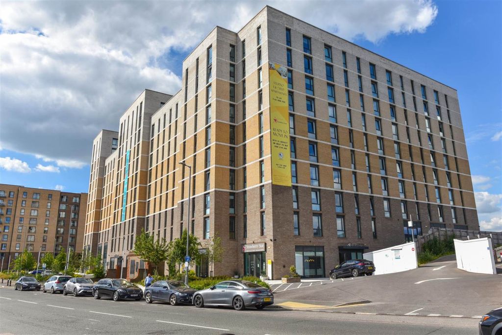 Property photo 1 of 7