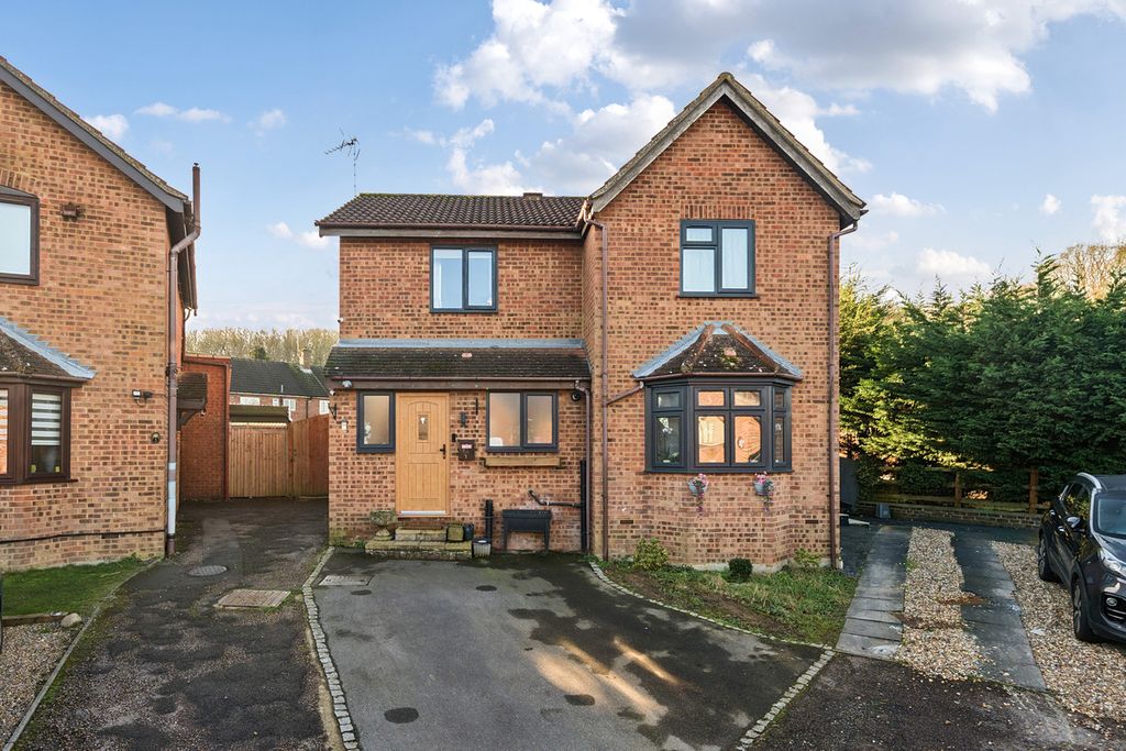 Property photo 1 of 20