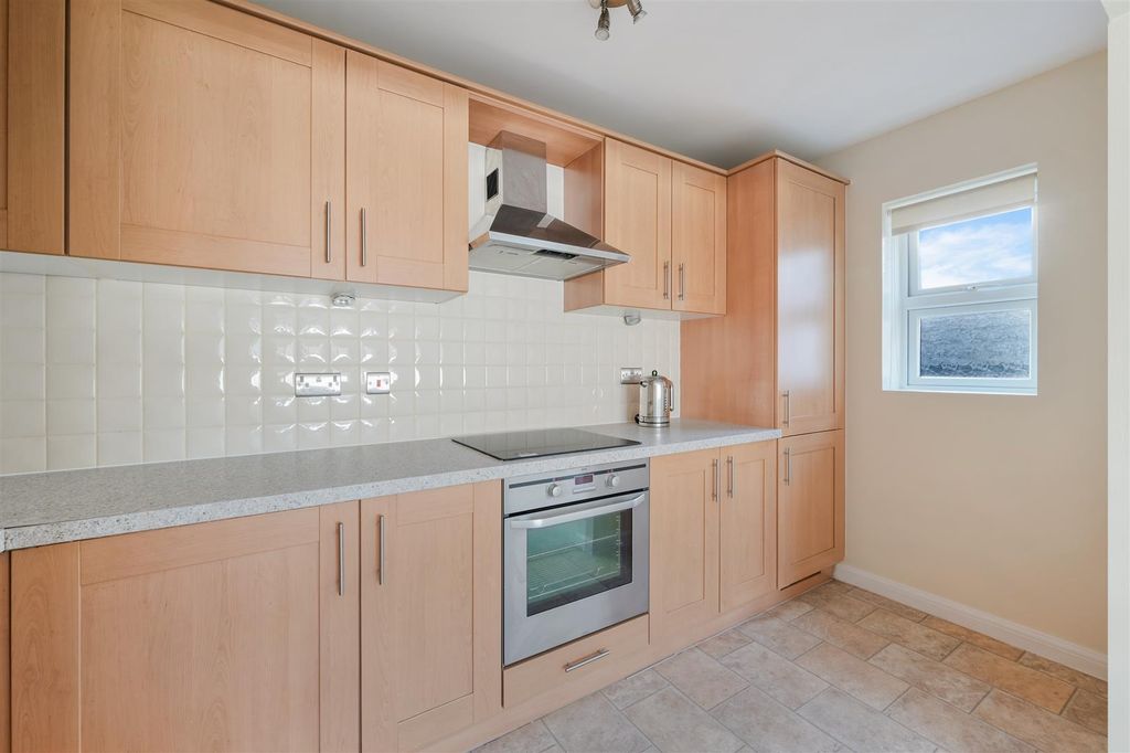 Property photo 2 of 20 Prospects Court, Flat 9 (25).Jpg