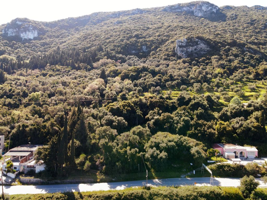 Property photo 2 of 7 Land
