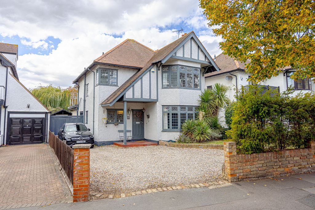 Property photo 1 of 41