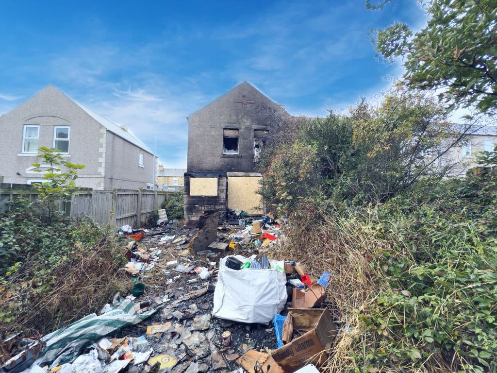 Property photo 2 of 2 Image 2