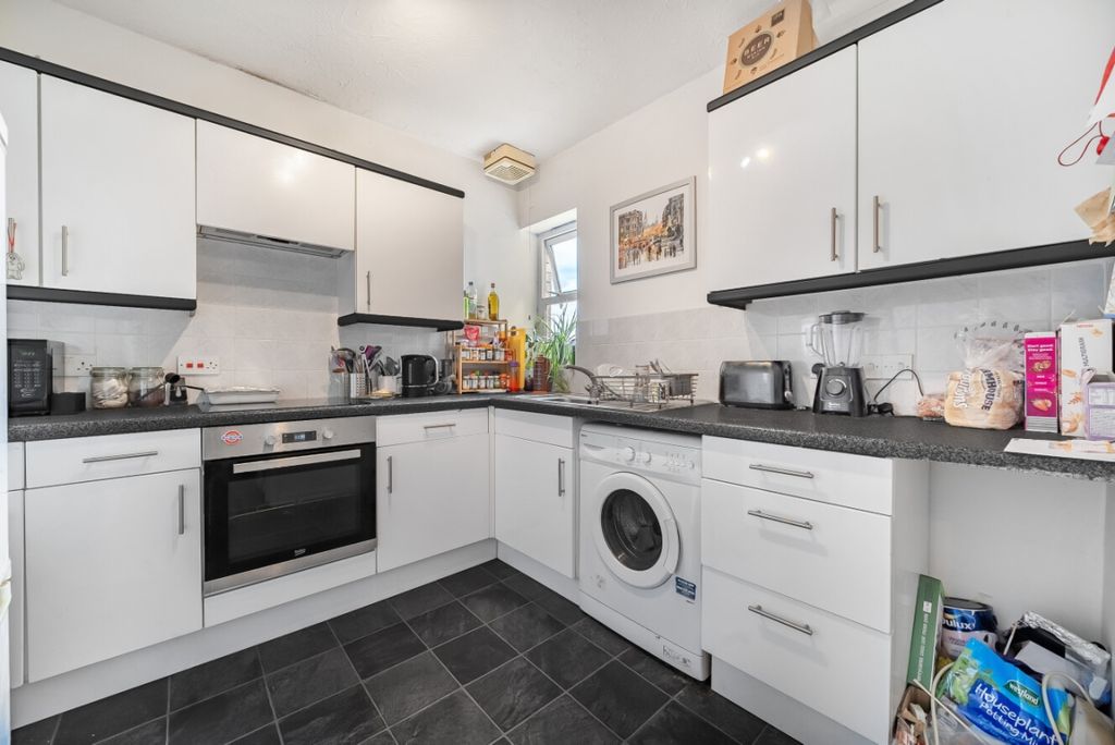 Property photo 2 of 13 1173979 (5)