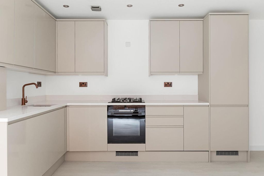 Property photo 2 of 11 R2A0352-1-1500x1000.Jpg