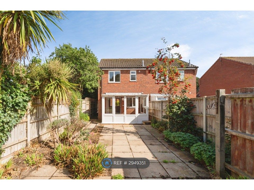 Property photo 3 of 13