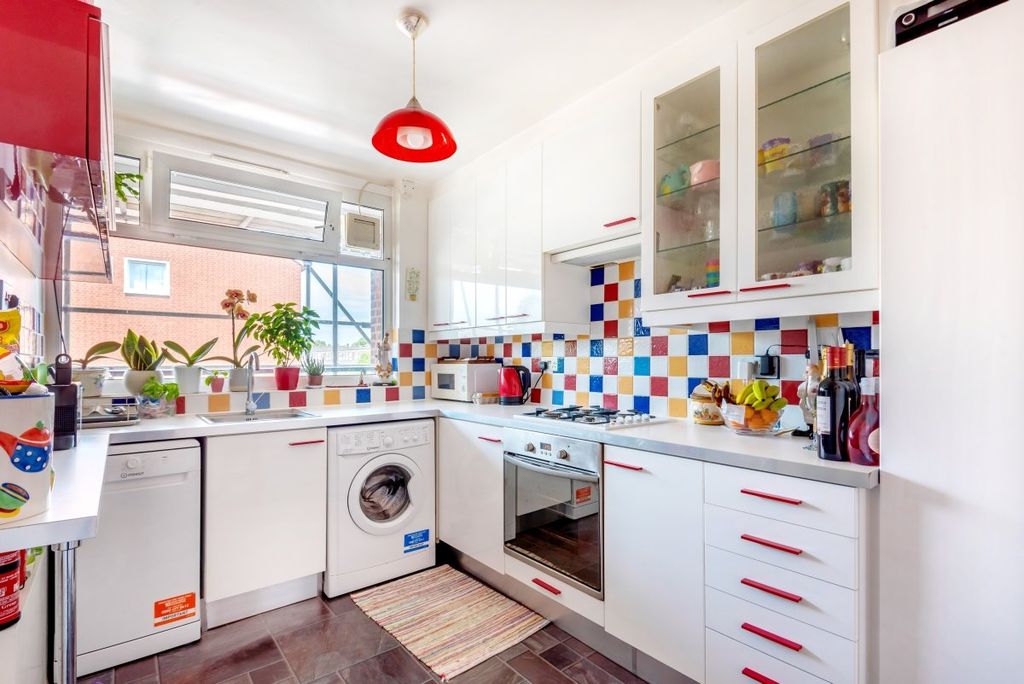 Property photo 1 of 9 877342 (3)