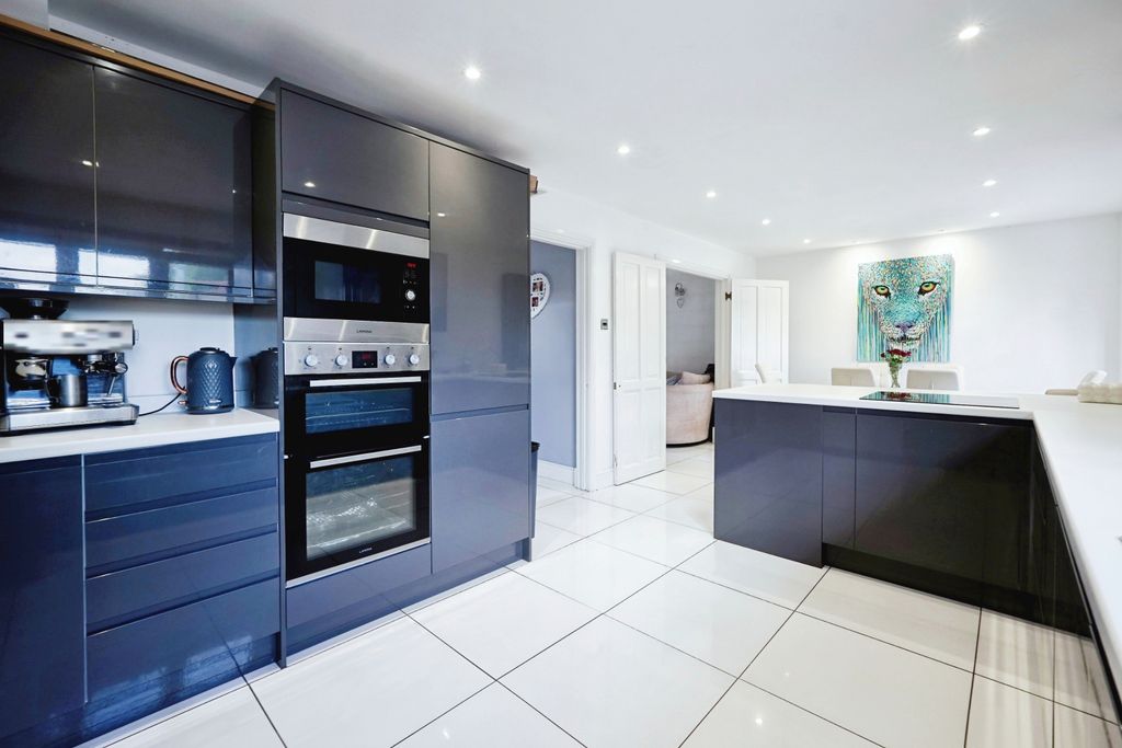 Property photo 2 of 20 Kitchen-Diner