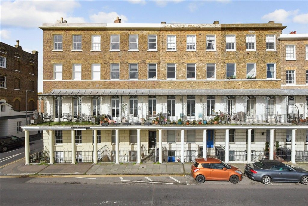 Property photo 2 of 10 External (Web)