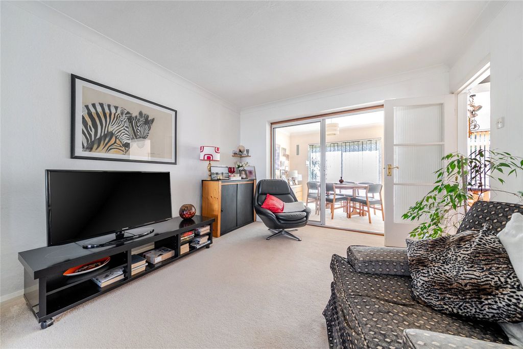 Property photo 3 of 20 Picture No. 07