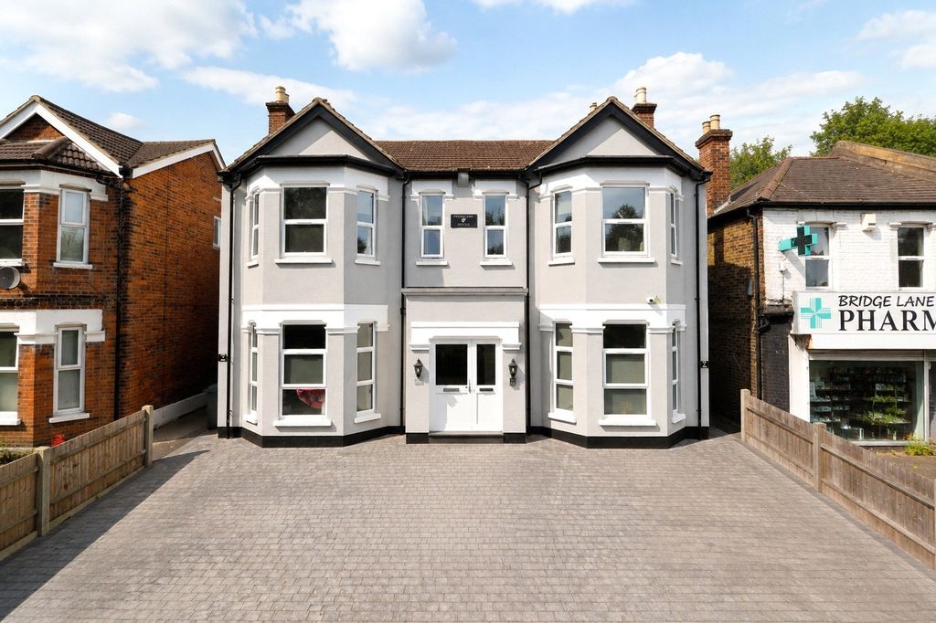 Property photo 1 of 8 Picture No. 02