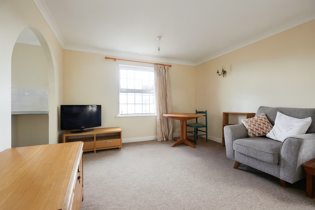 Property photo 3 of 12 Living Room