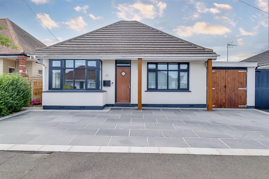 Property photo 1 of 19