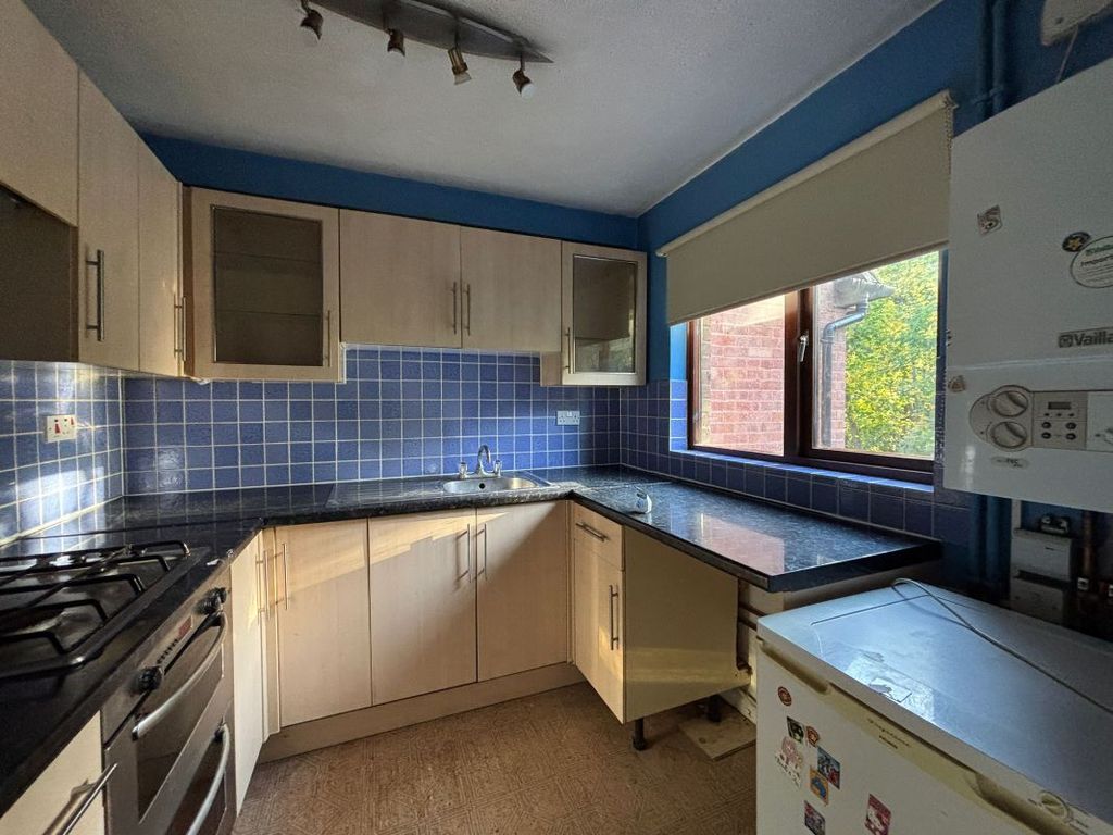 Property photo 2 of 6