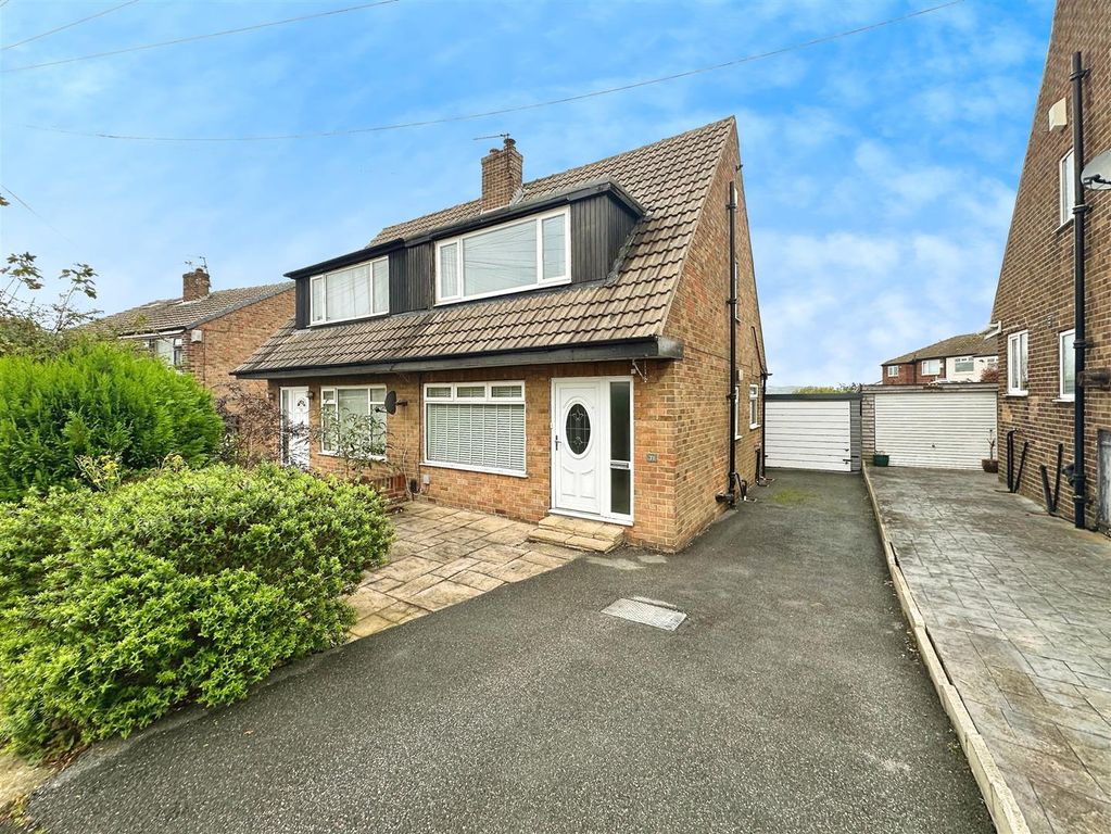 Property photo 1 of 15 Front View